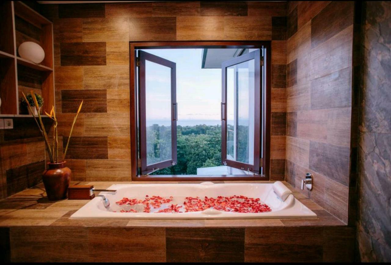 The Darling Ocean View Villa Улувату Экстерьер фото